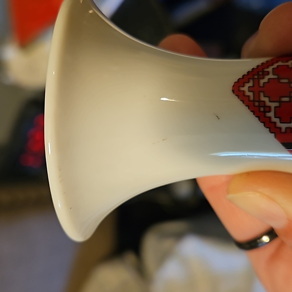 Beautiful vintage Ukranian design funnel vase - Picture 8 of 8